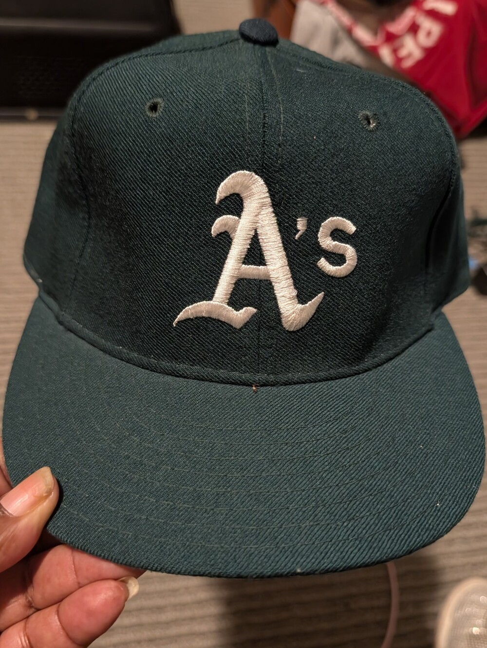 VINTAGE Oakland A's Dark Green Baseball Cap with White Logo